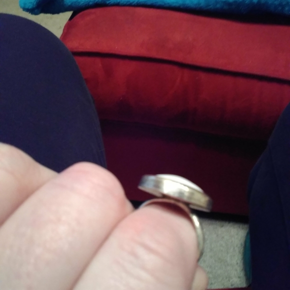 "HOT" silver ring - Picture 3 of 4